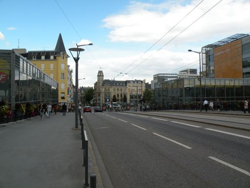  L'avenue Foch aux abords de la gare